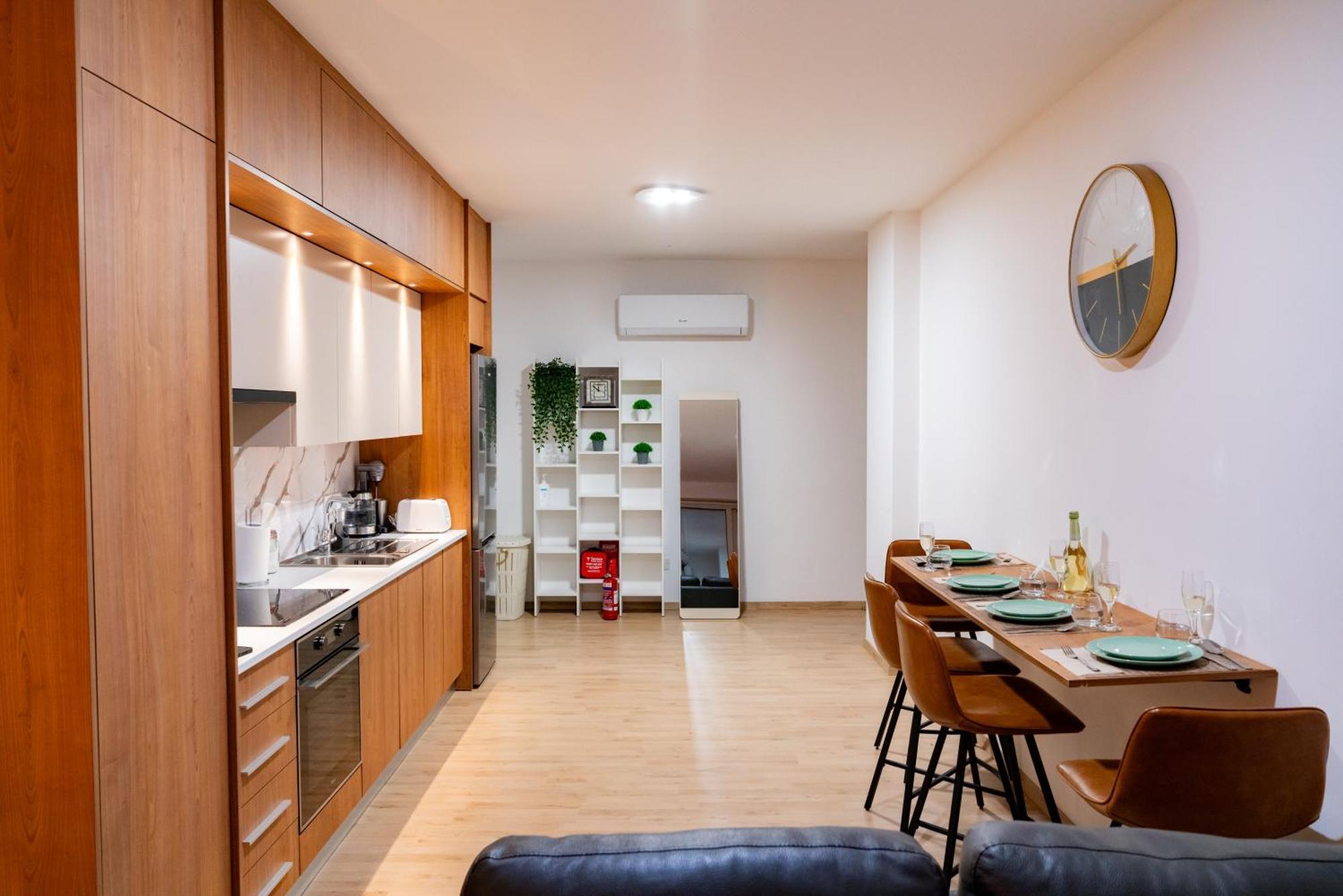 Earth Apartment Λάρνακα Εξωτερικό φωτογραφία